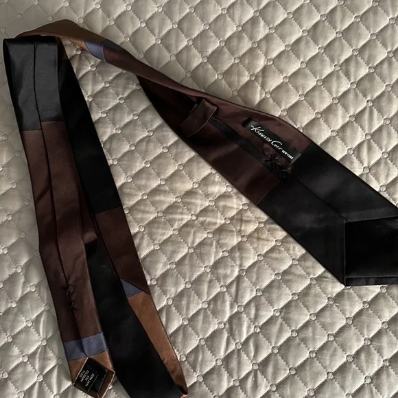 Kenneth Cole New York slim tie - Picture 2 of 2